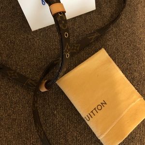 💯 Louis Vuitton Mono Shoulder Strap
